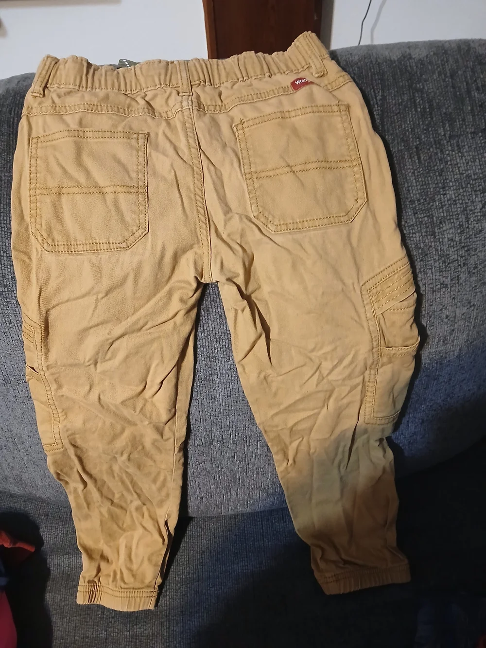 Kids Wrangler Jogger Cargo Khakis